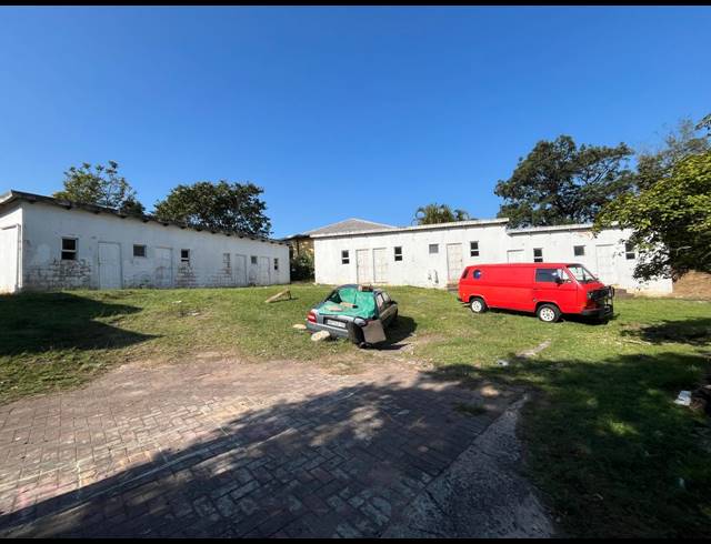 3 BEDROOM FREESTANDING FOR SALE IN BELLAIR